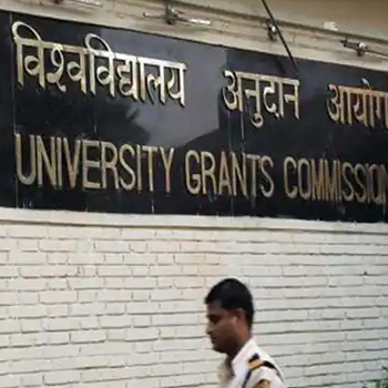 UGC warns students against taking admission in Pakistan